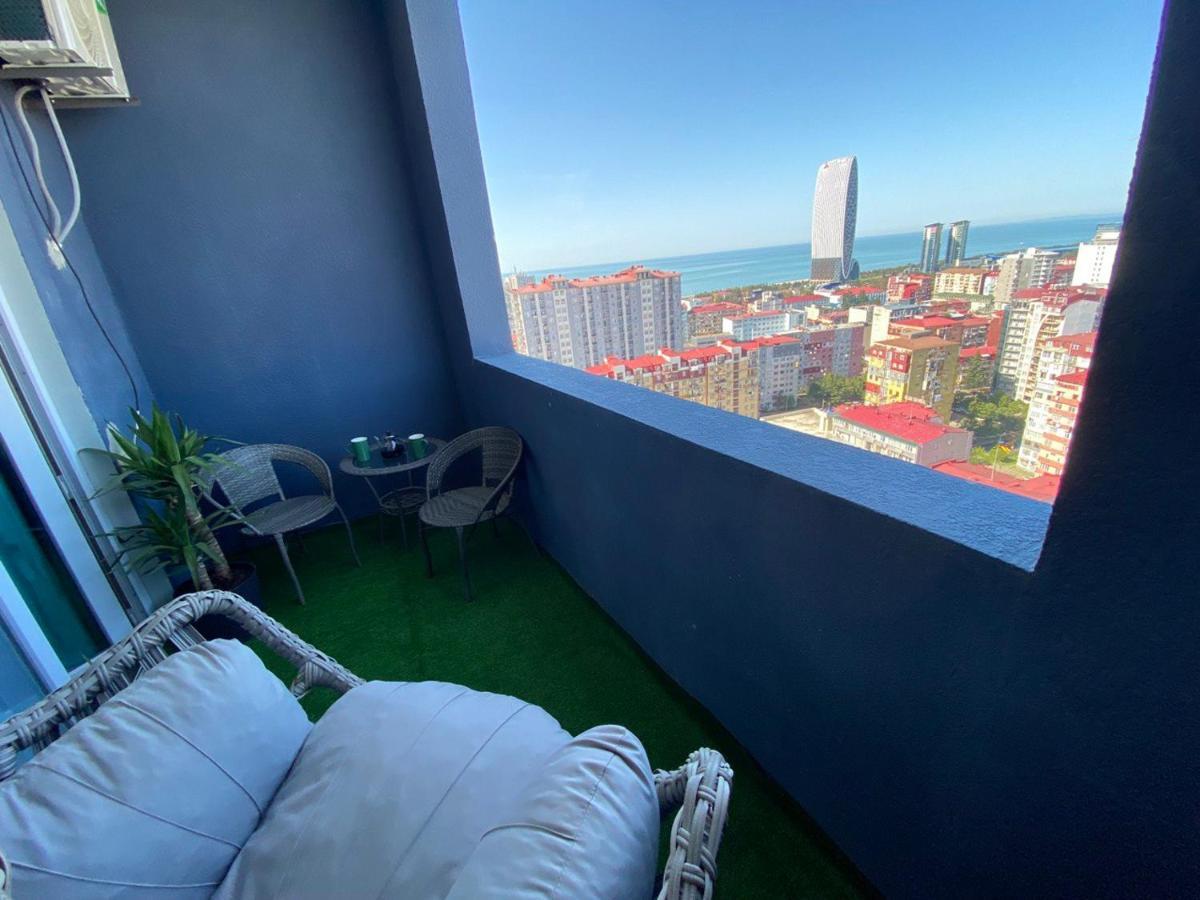 Panorama Apartment Batumi Exterior photo